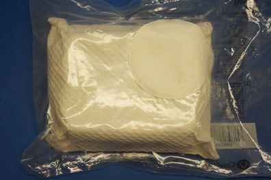 CareFusion 4681A Complete Tracheostomy Cleaning Tray with 2 Vinyl Latex Gloves